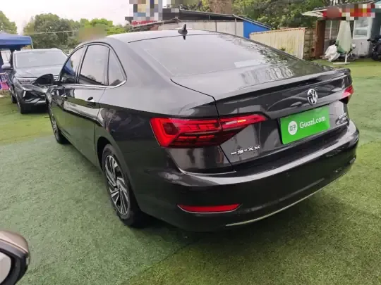 Volkswagen Sagitar 2021 (76900 км)