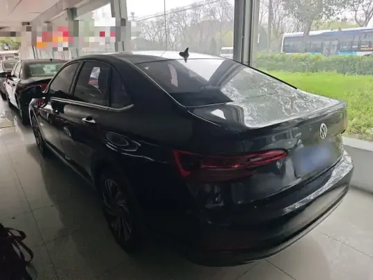 Volkswagen Sagitar 2021 (92100 км)