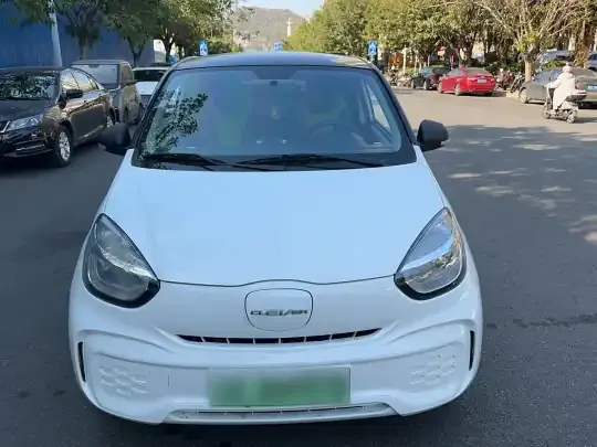 Roewe Clever 2021 (87300 км)