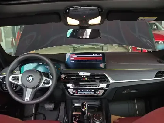 BMW 5 Series 2021 (113300 км)