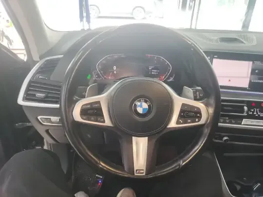 BMW X5 2021 (77100 км)