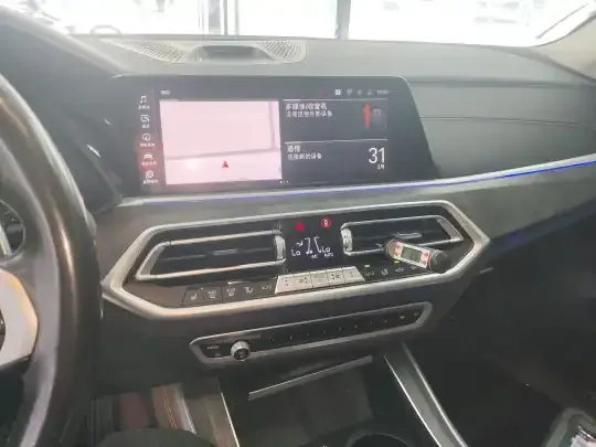 BMW X5 2021 (77100 км)