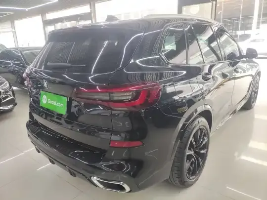 BMW X5 2021 (77100 км)