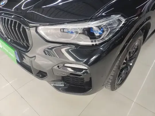 BMW X5 2021 (77100 км)