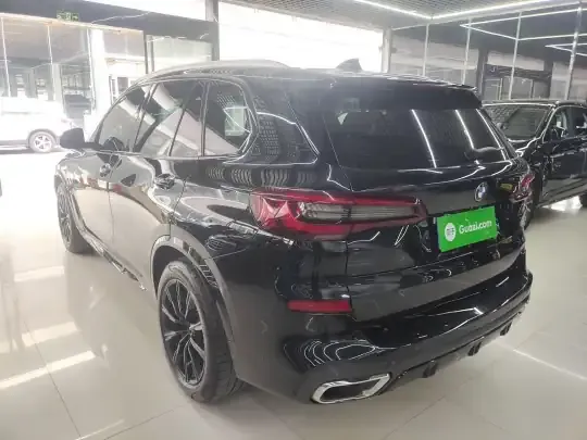 BMW X5 2021 (77100 км)