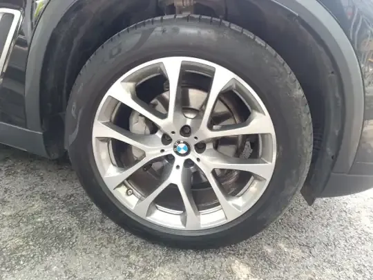 BMW X5 2021 (21200 км)