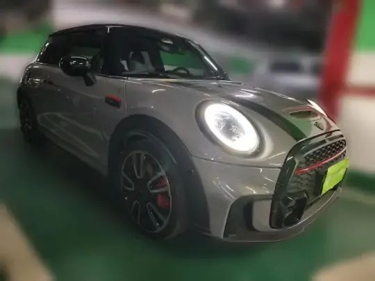 MINI JCW 2022 (7700 км)
