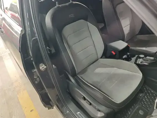 Volkswagen Tayron 2021 (29700 км)