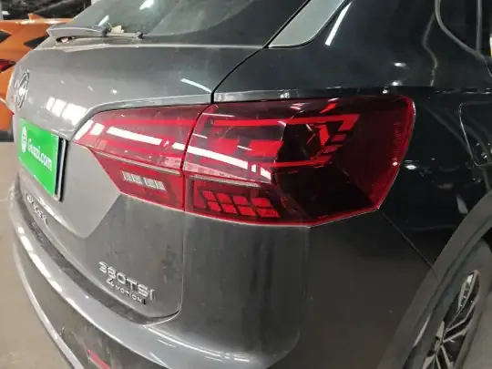 Volkswagen Tayron 2021 (29700 км)