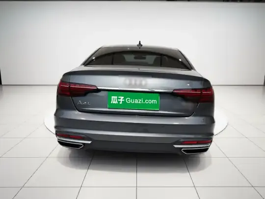 Audi A4L 2022 (22800 км)