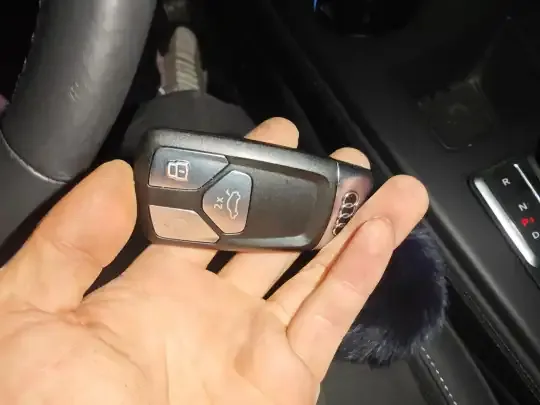 Audi A4L 2022 (34800 км)