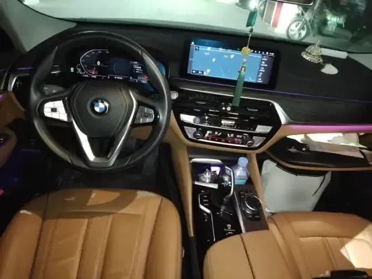 BMW 6 Series GT 2021 (24600 км)