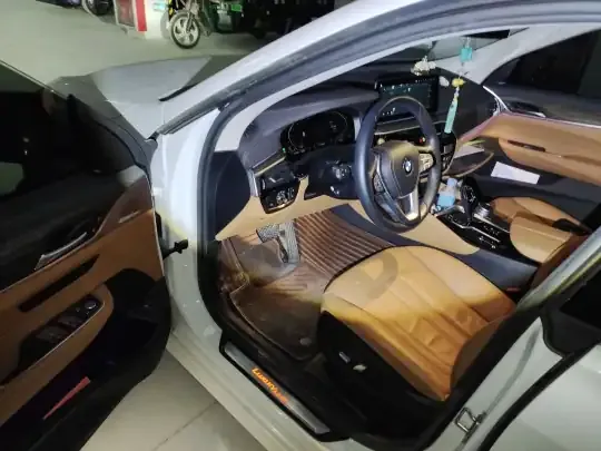 BMW 6 Series GT 2021 (24600 км)