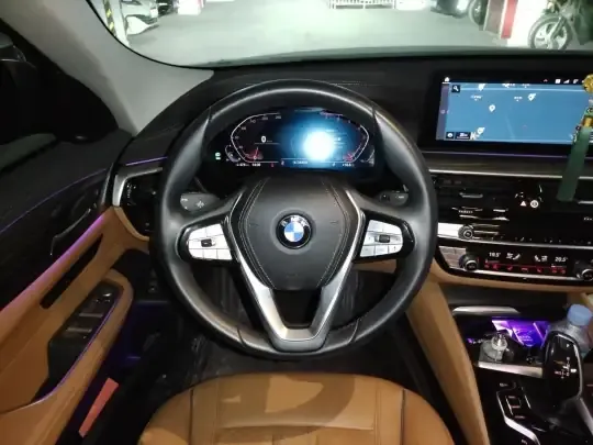 BMW 6 Series GT 2021 (24600 км)
