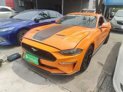 Ford Mustang 2021 (51800 км)