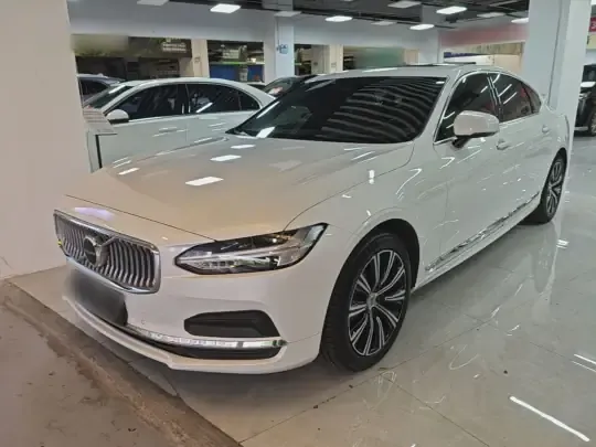 Volvo S90 2022 (55300 км)
