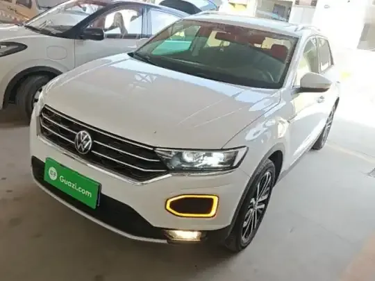 Volkswagen T-ROC 2021 (45599 км)