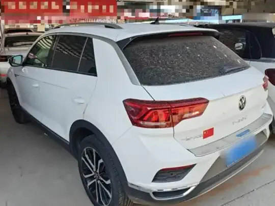 Volkswagen T-ROC 2021 (45599 км)