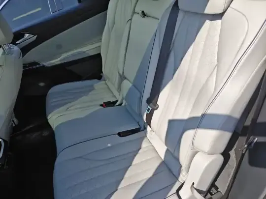 Volkswagen ID,6 X 2021 (109100 км)