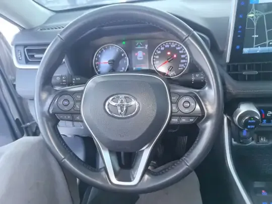 Toyota Wildlander 2021 (30900 км)