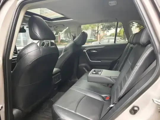 Toyota Wildlander 2021 (30900 км)