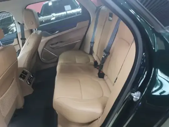 Jaguar XFL 2021 (24000 км)