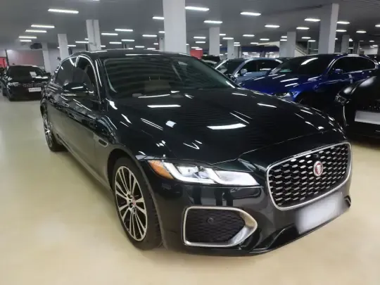 Jaguar XFL 2021 (24000 км)