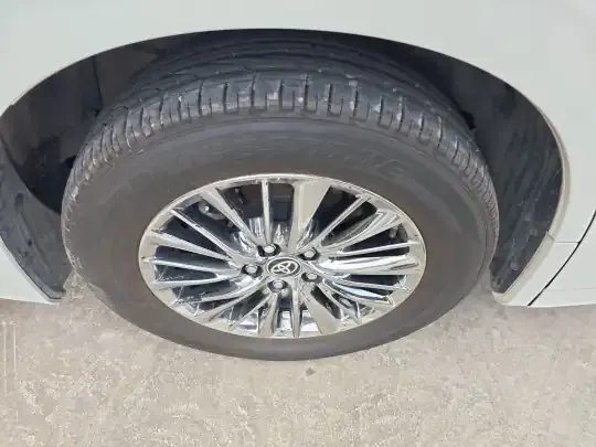 Toyota Alphard 2021 (90500 км)