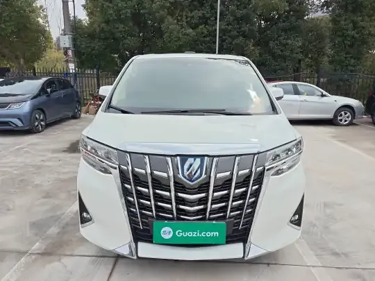 Toyota Alphard 2021 (90500 км)