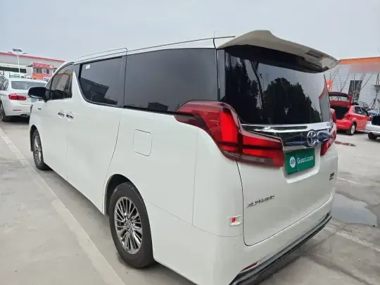 Toyota Alphard 2021 (90500 км)