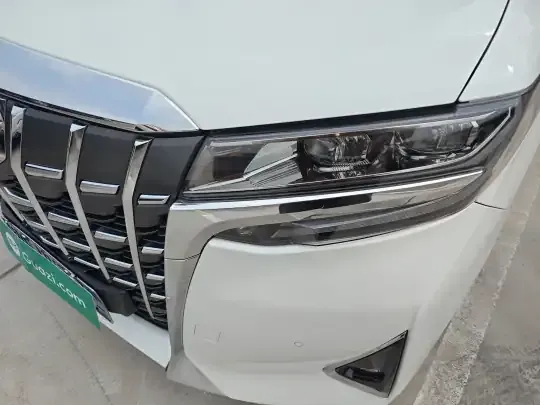 Toyota Alphard 2021 (90500 км)