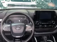 Toyota Highlander 2022 (56300 км)