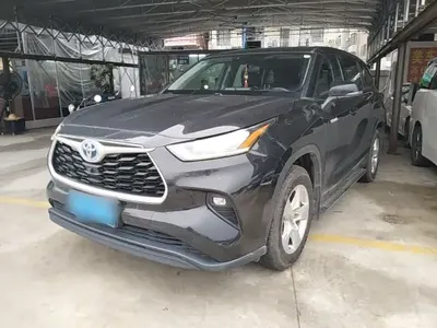 Toyota Highlander 2022 (126700 км)