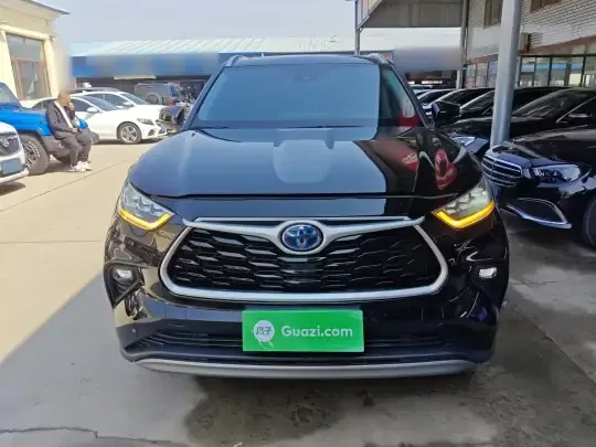 Toyota Highlander 2022 (76100 км)