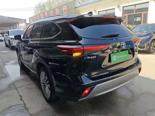 Toyota Highlander 2022 (76100 км)