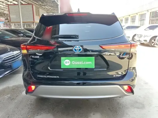 Toyota Highlander 2022 (76100 км)