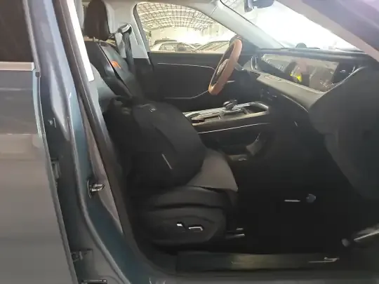 VOYAH FREE 2021 (100300 км)