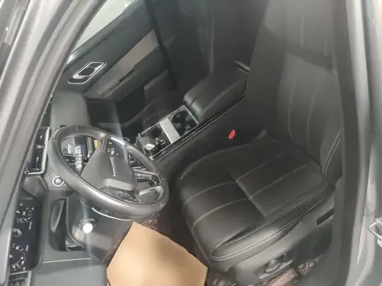 Land Rover Range Velar 2021 (84700 км)