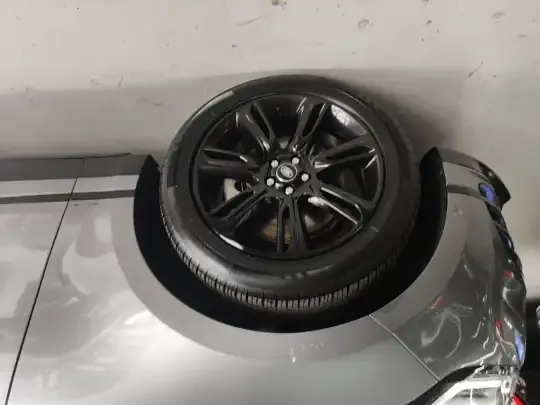 Land Rover Range Velar 2021 (84700 км)