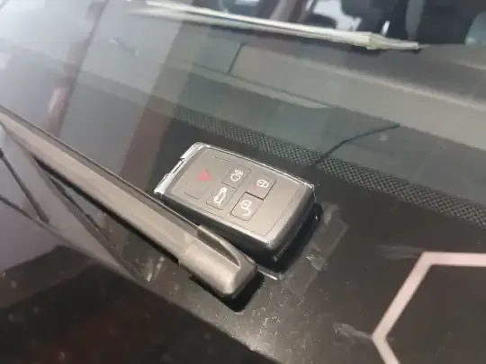 Land Rover Discovery 2021 (59100 км)