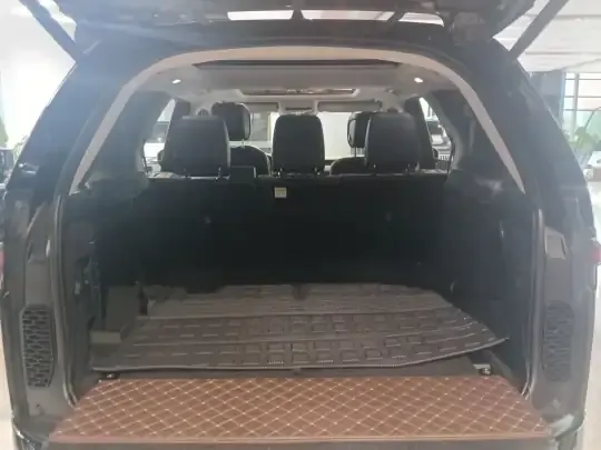 Land Rover Discovery 2021 (59100 км)
