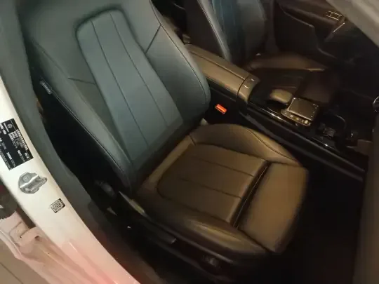 Mercedes-Benz A-Class 2021 (41800 км)