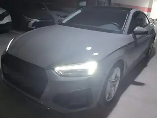 Audi A5 2022 (41400 км)