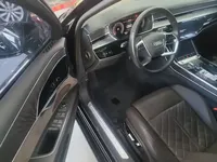 Audi A8 2022 (128100 км)