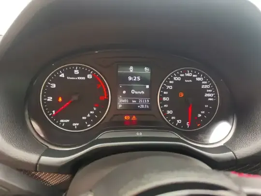 Audi Q2L 2022 (39400 км)