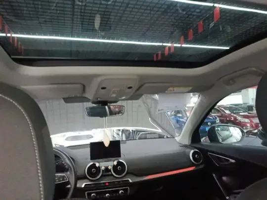 Audi Q2L 2022 (24100 км)