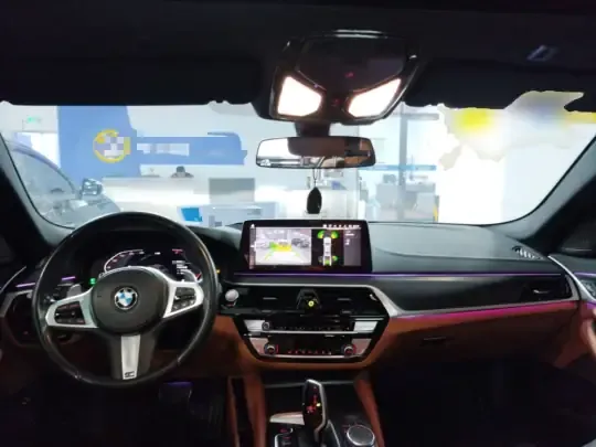 BMW 5 Series 2022 (69600 км)