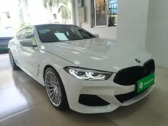 BMW 8 Series 2021 (31300 км)