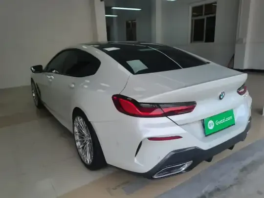 BMW 8 Series 2021 (31300 км)