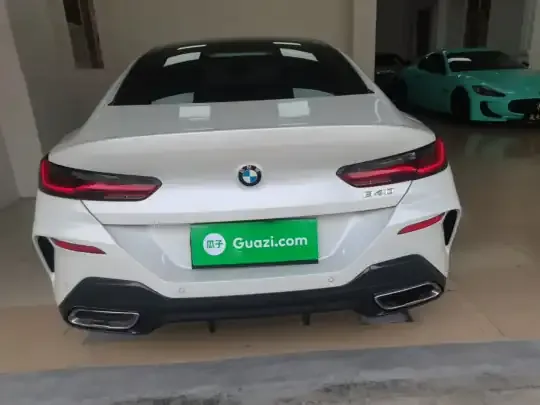 BMW 8 Series 2021 (31300 км)